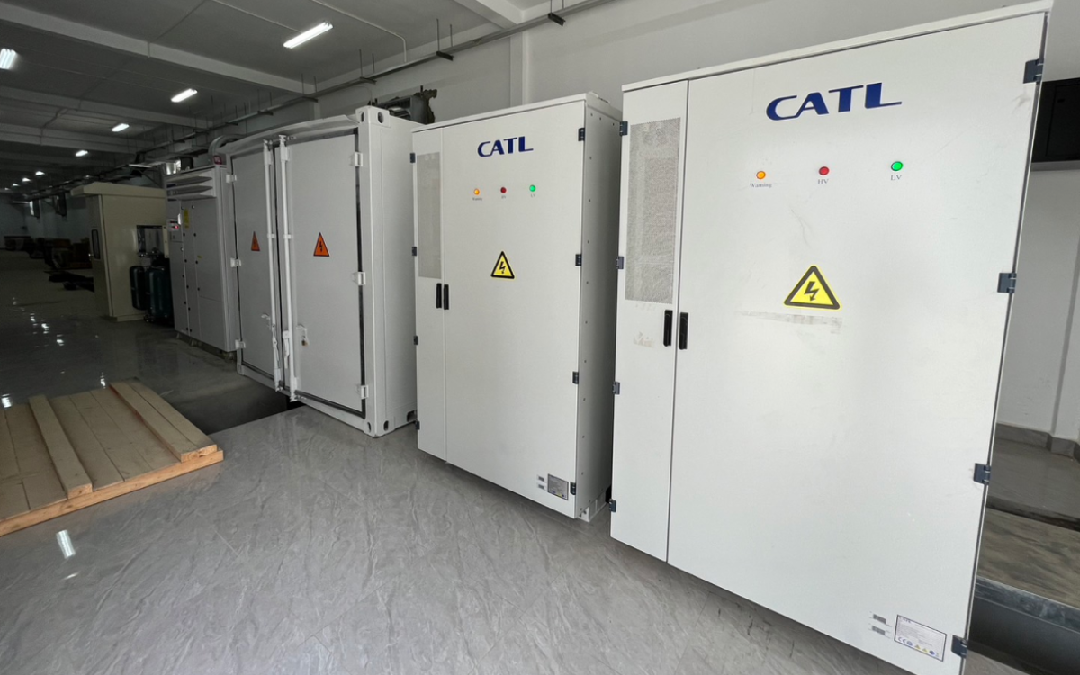 宇辰自行研發的能源管理系統（Energy Management System，EMS），成功整合「全黑啟動(Black Start)」功能，順利應用於現場案例。